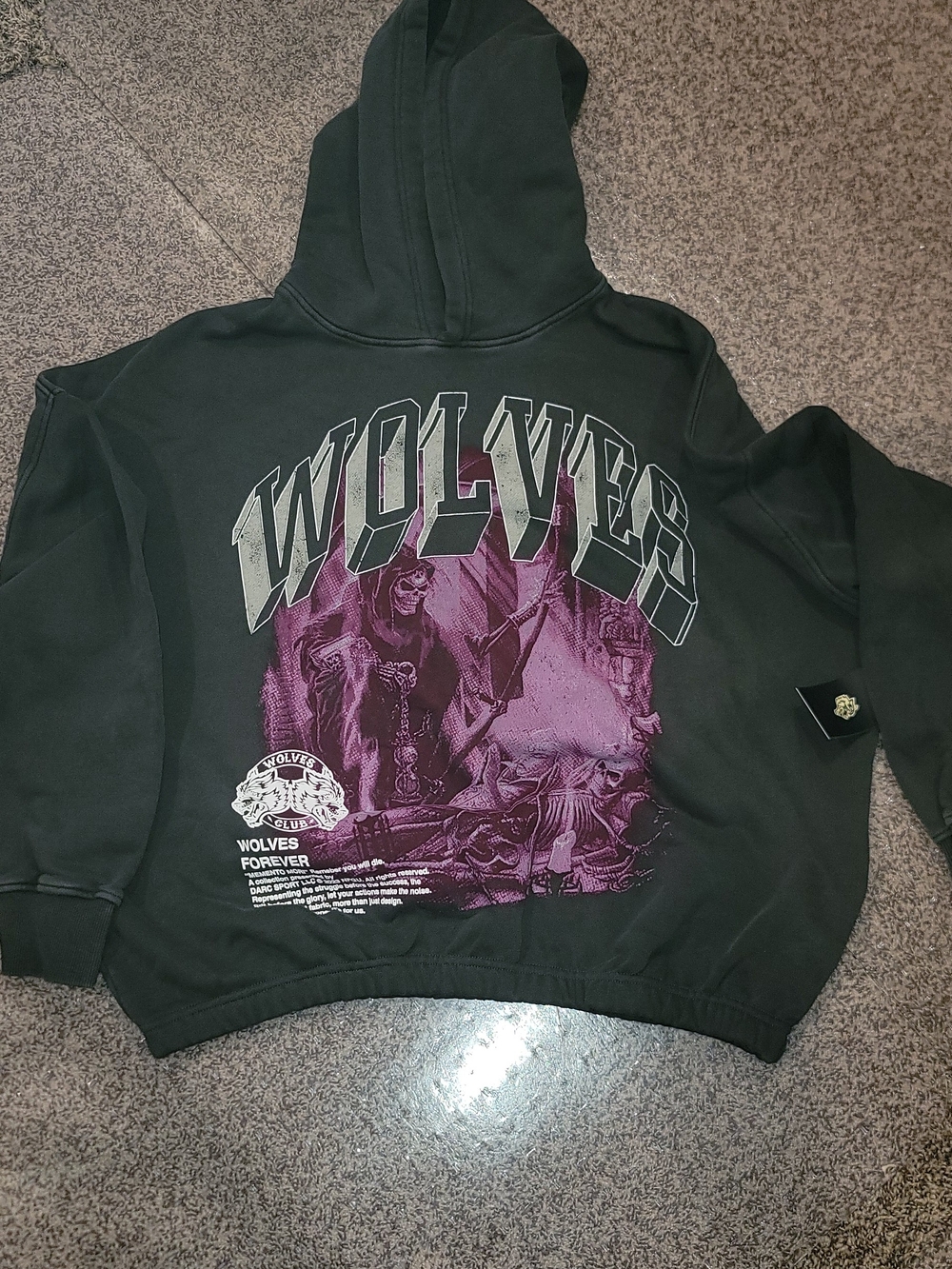 NWT DARC SPORT Wolves Graphic Hoodie in Black and Purple from Vintage Collection